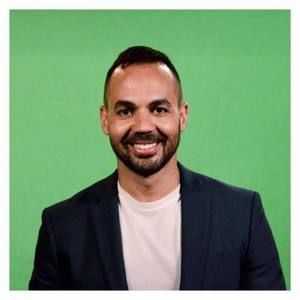 Meet your Posher, Carlos